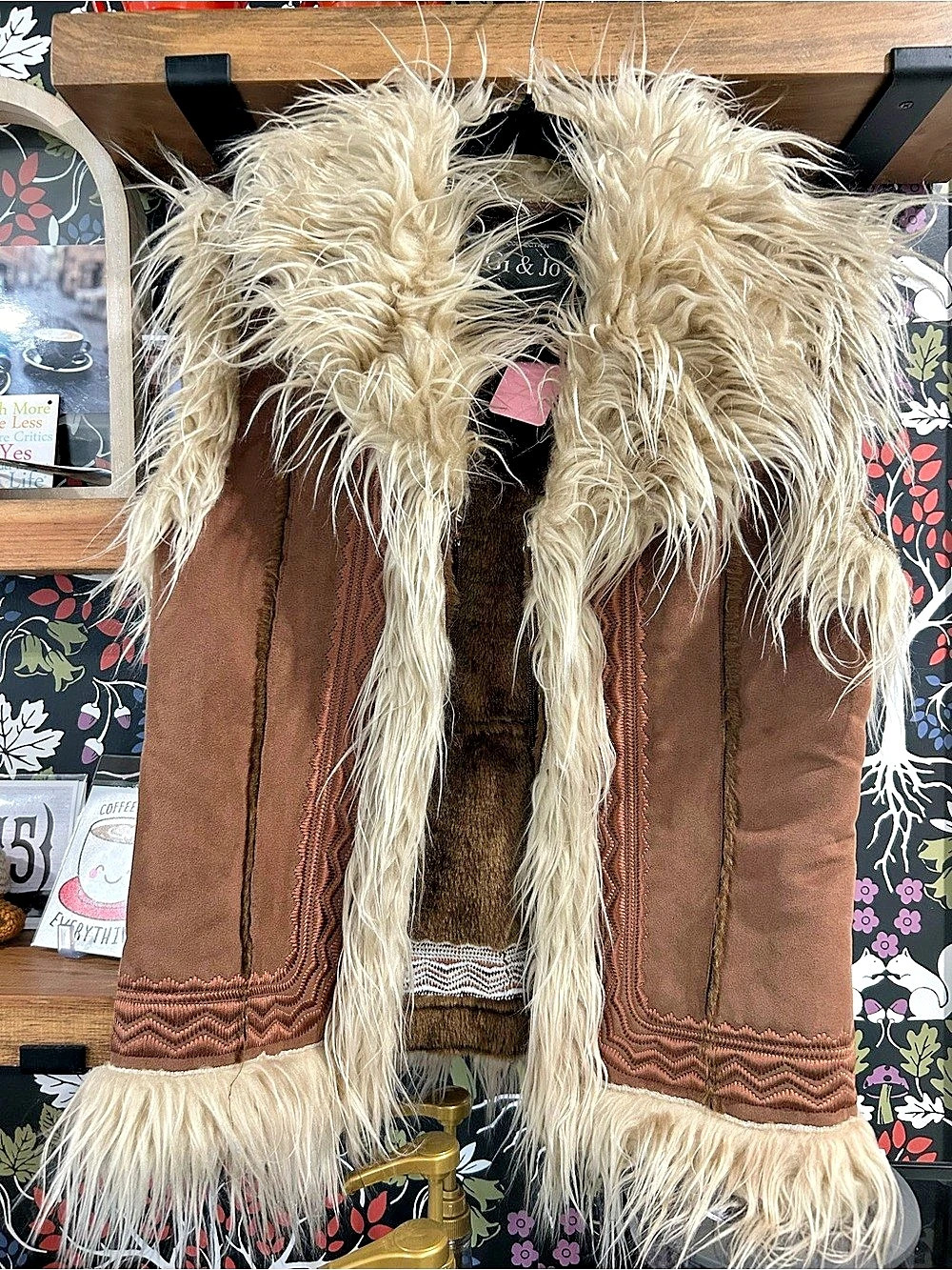 Gi & Jo Faux Fur Trim Vest Brown & Cream Size Medium Like New